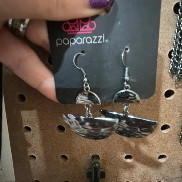 Paparazzi jewelry - Picture 5 of 16